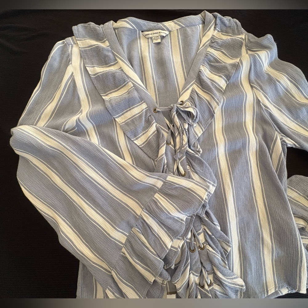 American Eagle Blouse Ruffle collar V-Neck Flare Sleeve Stripe Large